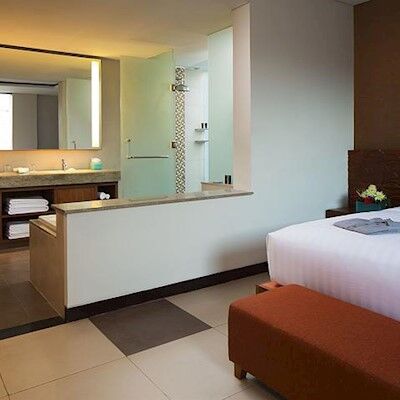 Hotel Sun Island & Legian