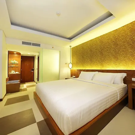 Sun Island Hotel & Spa Legian Buitenkant foto