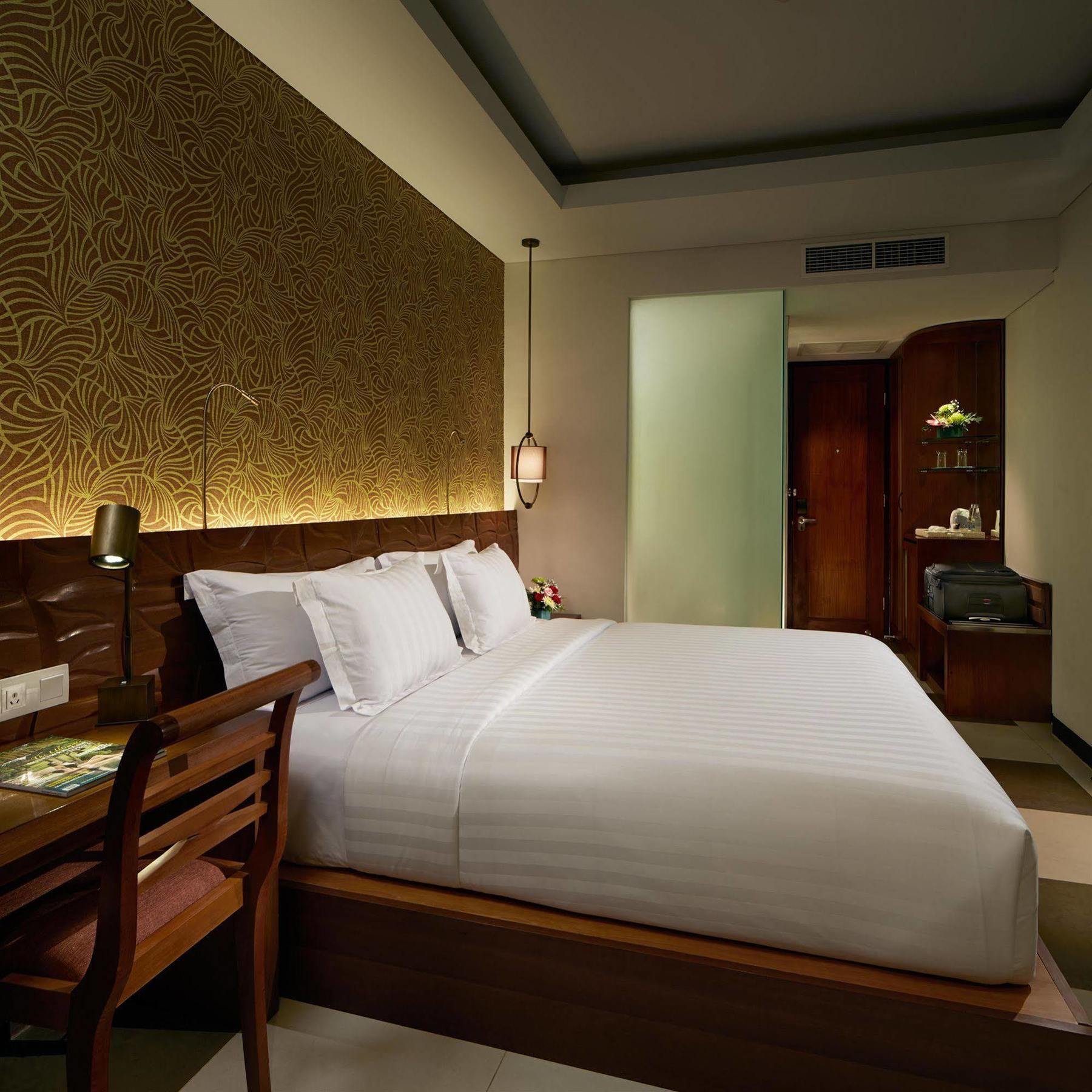 Sun Island Hotel&spa Hotel 4*